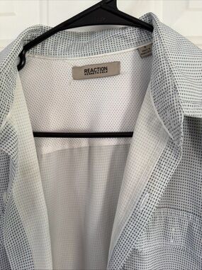Reaction Kenneth Cole Light Blue and White Micro-Check Button-Down Shirt
